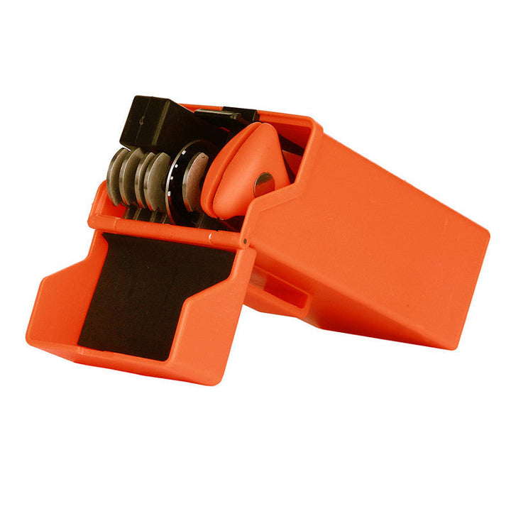 Compacte ProGear All-in-One overlevingskit, ideaal voor bushcraft, kamperen en outdoor avonturen. Essentieel noodpakket.