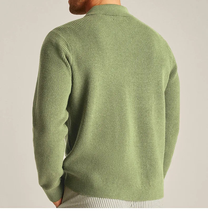 Elegant groen cardigan Xavi; een veelzijdig herenvest voor zowel casual als stijlvolle herfstoutfits.