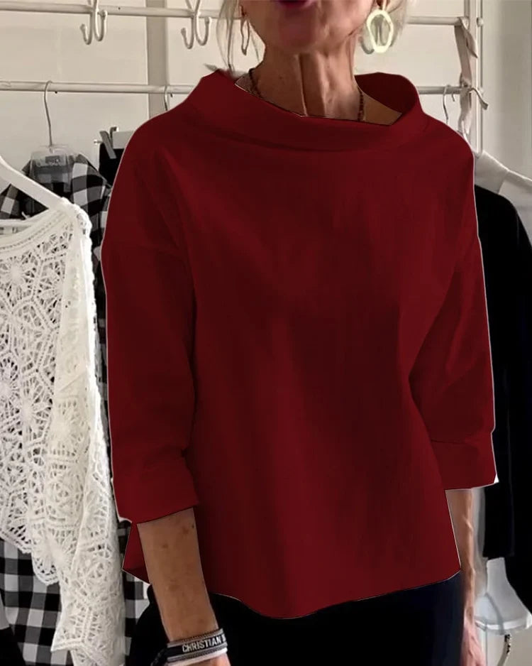 Basic damestop: elegant met halve col, revers en losvallend design. Perfecte casual mode voor vrouwen.