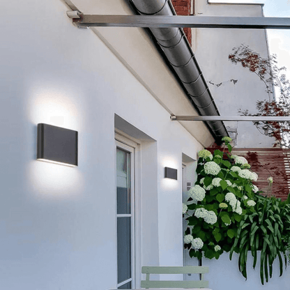 Moderne LED Buitenwandlamp - Waterdicht
