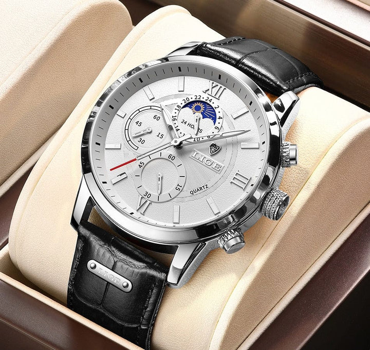 Klassiek heren chronograaf polshorloge met leren band en retro design; tijdloos accessoire voor elke man.
