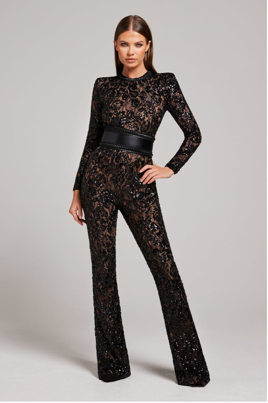 Luxe jumpsuit voor speciale gelegenheden, combineert comfort met stijl.