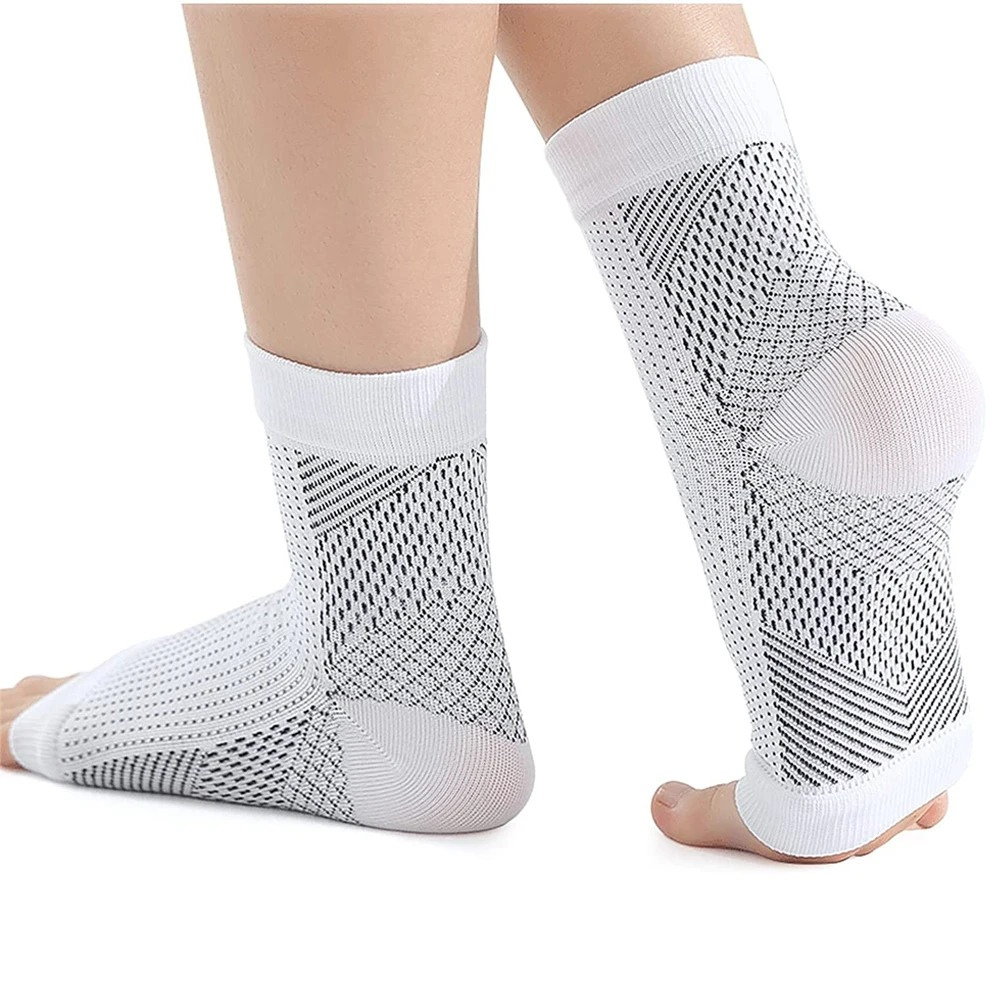 Veelzijdige unisex compressiekousen, perfect voor sport, dagelijks gebruik en effectieve pijnverlichting.