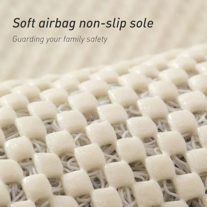 "Antislip douchemat in beige, bruin of grijs. PVC materiaal, 40x60 of 50x80 cm, veilig en comfortabel douchen."