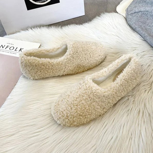 Stijlvolle winterballerina's, warme damesschoenen met zachte voering.