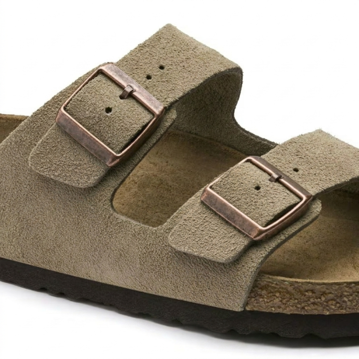 Stijlvolle taupe open dames sandalen (Arizona) met comfortabel zacht voetbed, perfect voor de zomer.