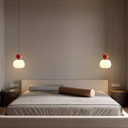 "Art Deco hanglamp CrèmeLuma, crèmekleurig ontwerp met elegante vormen, perfect voor stijlvol interieur, plafondlamp."