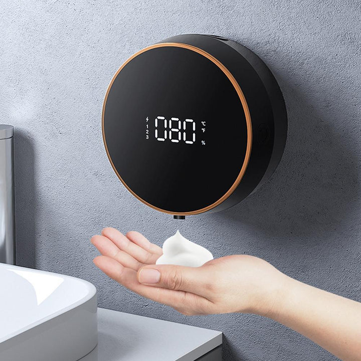 Contactloze schuimdispenser met sensor, modern en oplaadbaar, voor optimale hygiëne in keuken of badkamer.