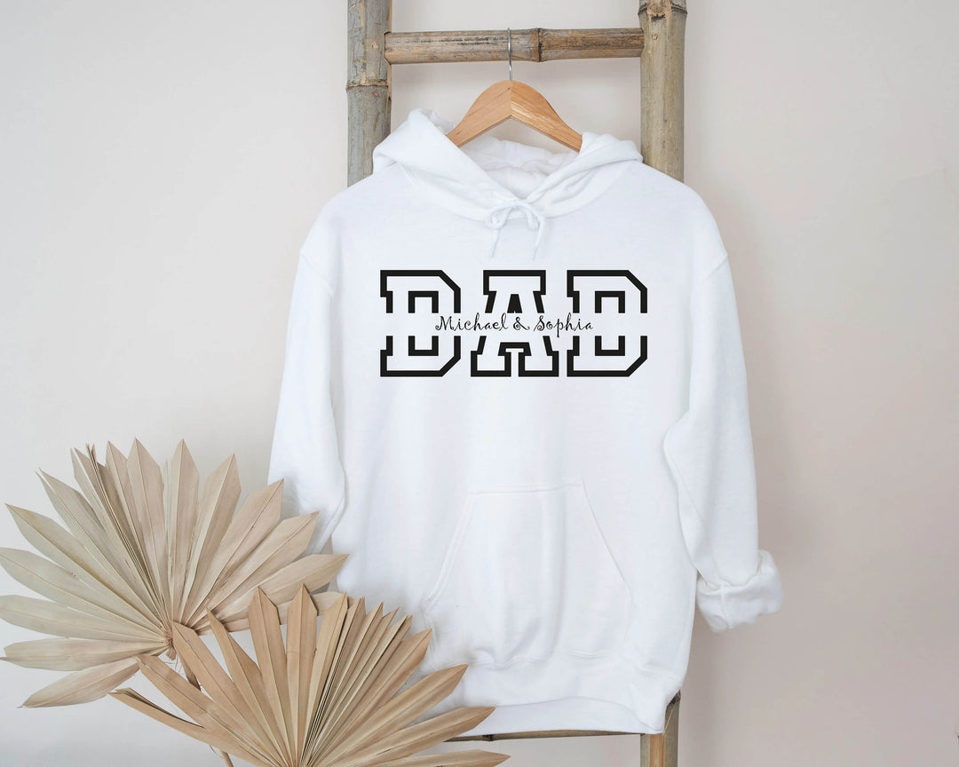 Uniek unisex sweatshirt, gepersonaliseerd met namen. Het perfecte Vaderdag cadeau.