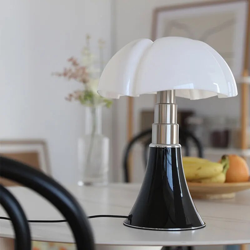 Innovatieve touch bediening dimbare LED tafellamp, een stijlvolle en functionele slaapkamerlamp.