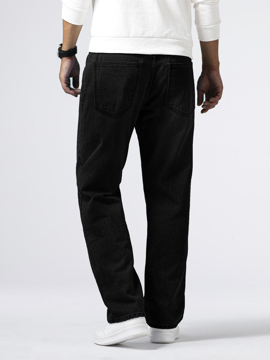 Stoere Milan herenjeans, licht distressed street style look, comfortabele regular fit voor een urban outfit.