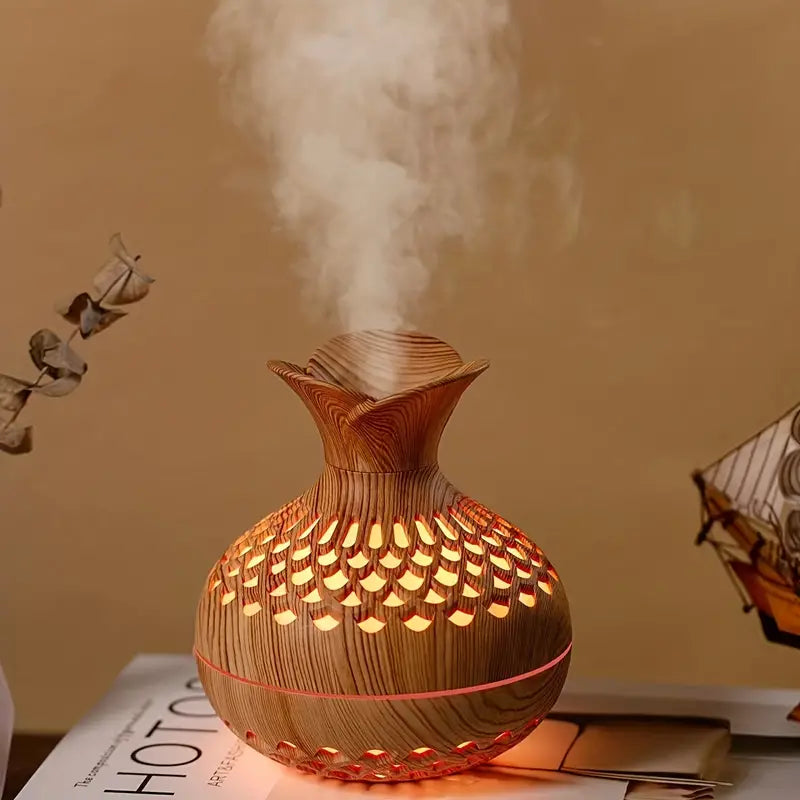 Multifunctionele AromaBloom luchtbevochtiger en aroma diffuser met sfeerlicht voor welzijn en thuis.