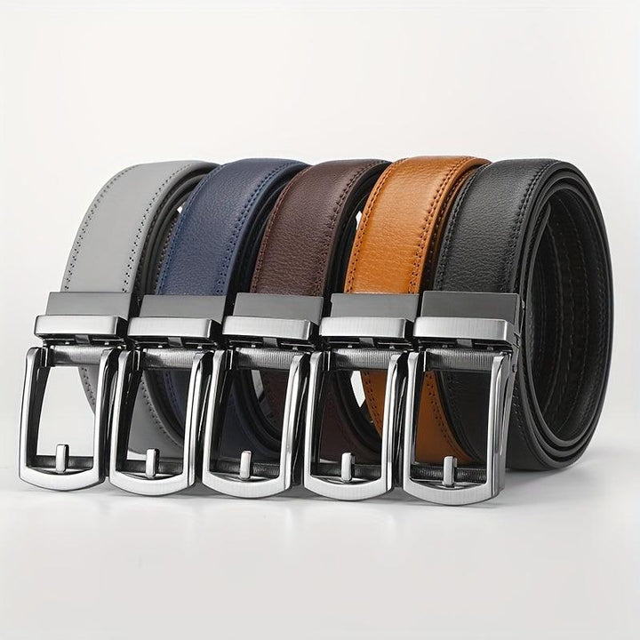 Luxe herenriem van duurzaam echt leer, perfect als formeel of casual accessoire voor heren.