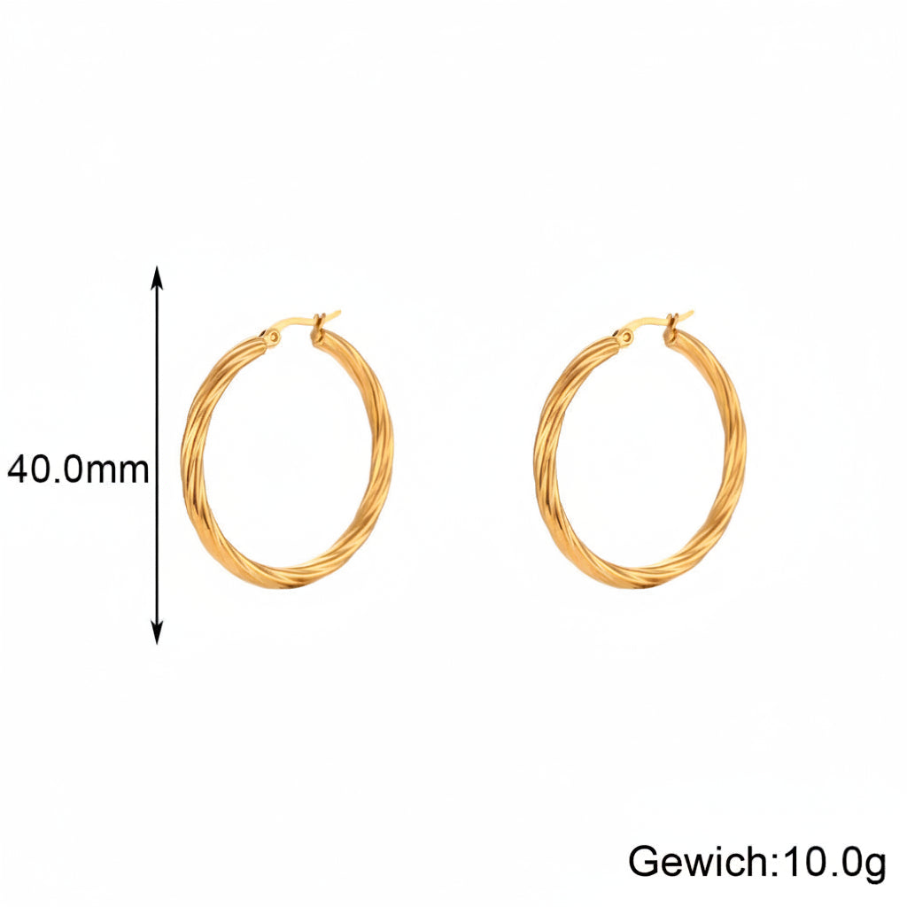 Luxe en tijdloze gouden gedraaide C-vormige oorringen voor dames, roestvrij stalen fashion sieraden.