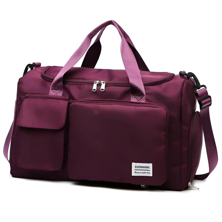 Unisex weekendtas gedragen, waterdicht en comfortabel, de ideale metgezel voor elke reis.