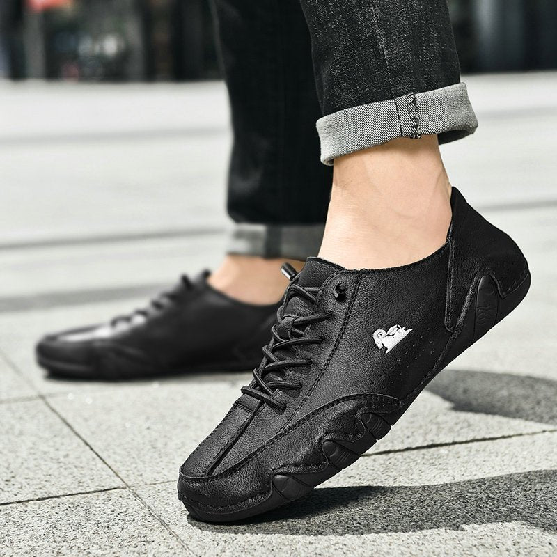 Leren schoenen met flexibele zool voor optimale voetgezondheid; een uniseks minimalistische stijl.