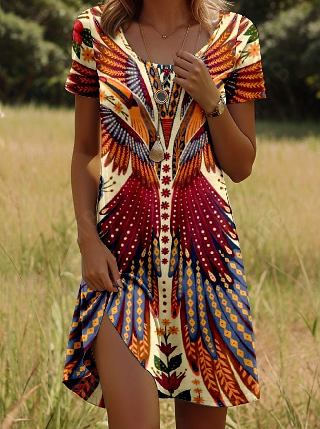 Dames boho mini jurk met elegante, vrolijke print en losse pasvorm, perfect voor de zomer.