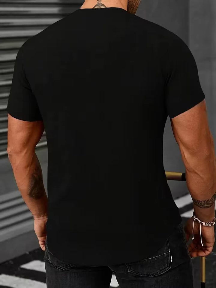 Lichtgewicht heren shirt met mandarijnkraag voor zomerse dagen. Ademend en stijlvol casual design.