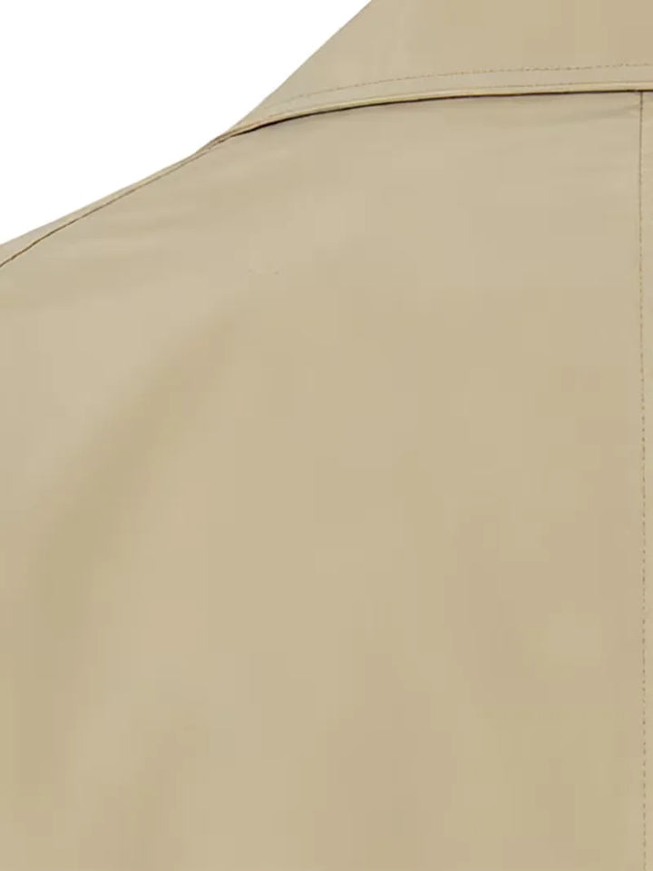 Olijfgroene slim fit heren overjas, moderne single-breasted trenchcoat, stijlvol voor lente en herfst.