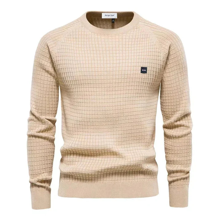 Stijlvolle donkerblauwe heren pullover, gebreid voor warmte en een moderne, comfortabele look.