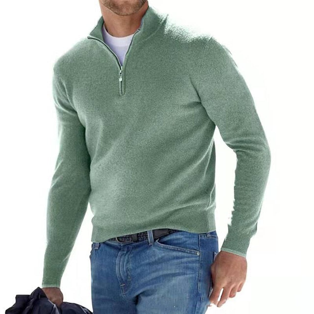Heren kledingstuk: V-hals trui met rits van merinowol, geschikt voor zowel zakelijk als casual.
