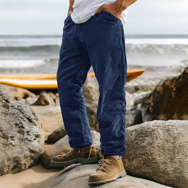 Bruine Hoymans heren corduroy broek met rechte pasvorm, comfortabel en stijlvol voor herenmode.