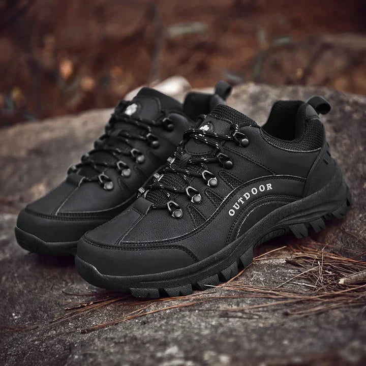 Waterafstotende heren wandelschoenen, orthopedisch ontworpen voor comfort en voetsteun bij elk avontuur.