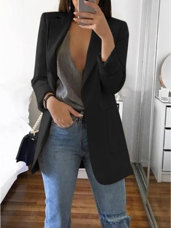 Modieuze slim-fit damesblazer met lange mouwen. Een elegant en veelzijdig vest voor elke gelegenheid. Effen design.