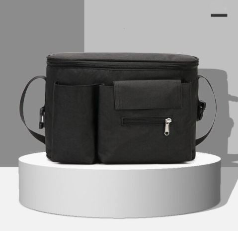 Ruime kinderwagen opbergtas met meerdere compartimenten voor al je baby essentials.