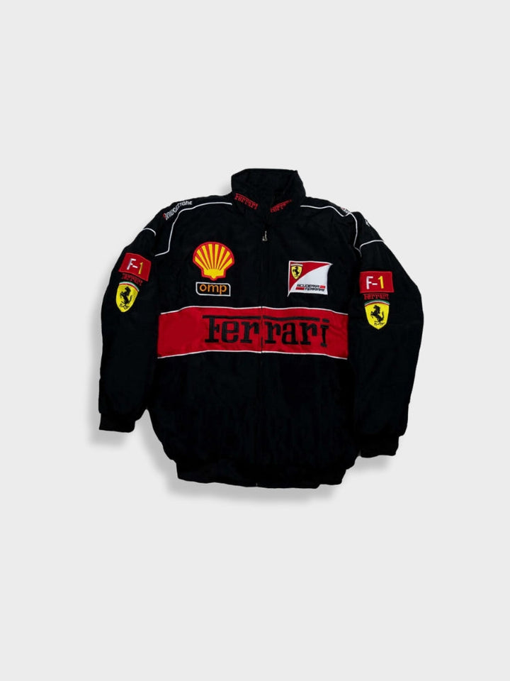 Trendy unisex racejack. Klassiek retro design in rood, wit, zwart. Perfecte sportieve jas voor buiten.