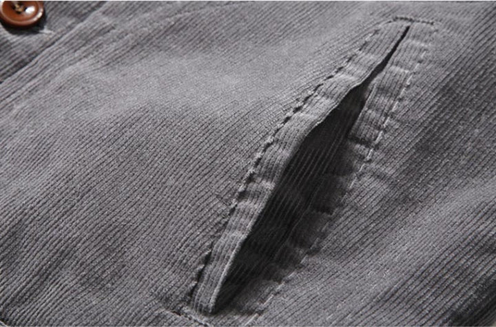Casual heren winterjack van corduroy. Warm en trendy, ideaal voor dagelijks gebruik in de herfst.