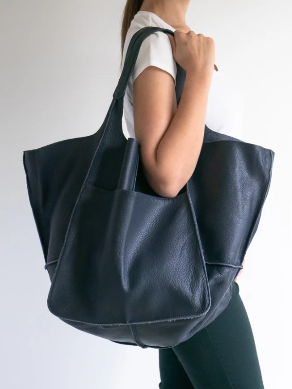Klassieke retro strandtas Maxine voor dames, ideaal voor zomer en strandaccessoires.