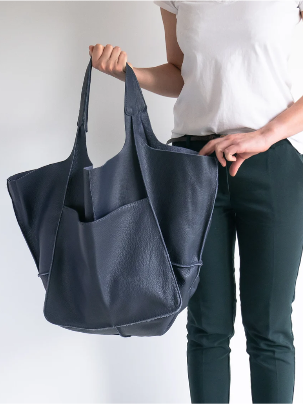 Grote PU-leren handtas Maxine voor dames, een stijlvolle accessoire voor de zomer.
