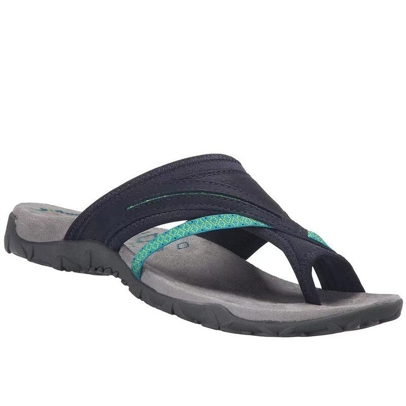 Comfortabele dames slippers, lichtgewicht en met zacht voetbed, perfect voor langdurig draagcomfort.