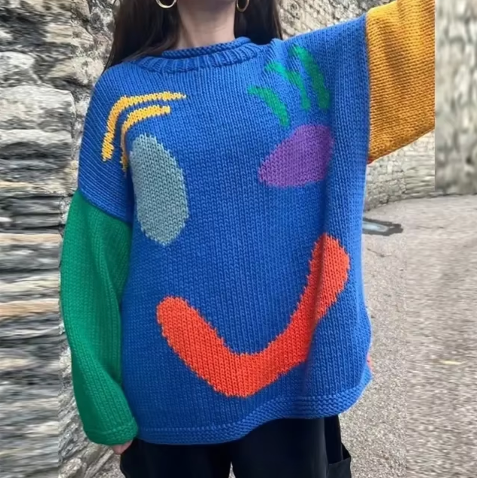 "Boho oversized trui met smile graphic, zachte katoenen stof, casual en trendy voor herfst en winter."