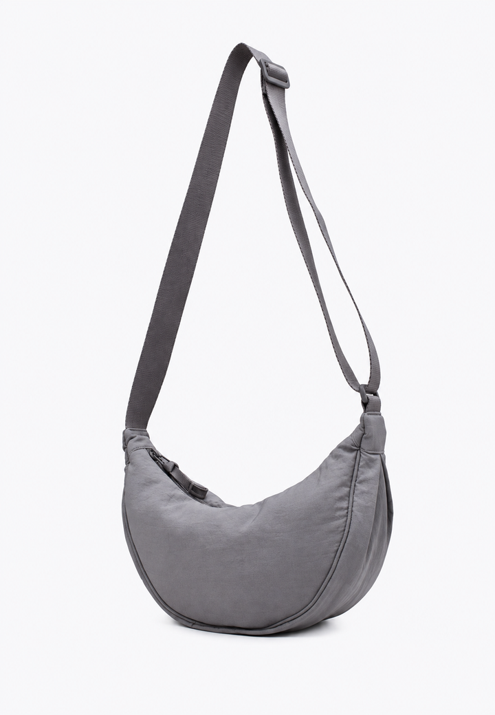 Dagelijkse nylon schoudertas dames, halvemaan model, verstelbare riem voor elke stijl.