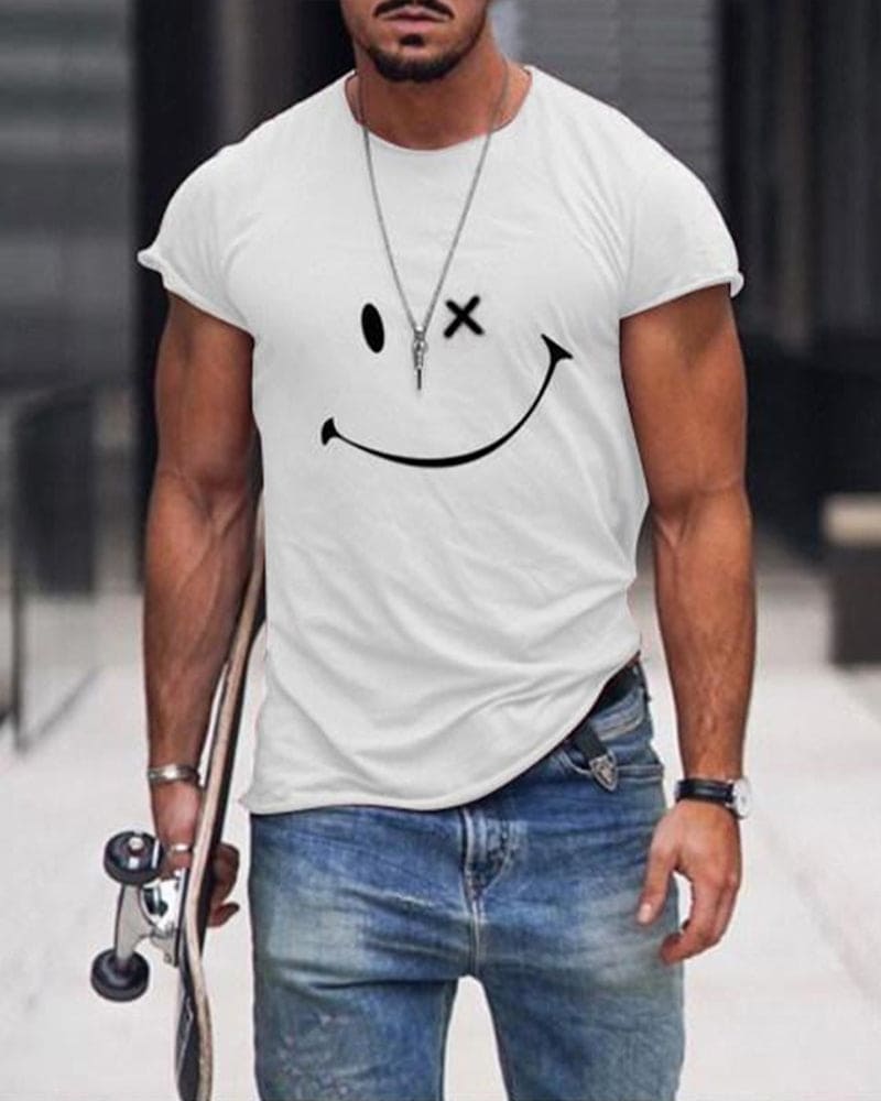 Zomers heren T-shirt met comfortabele ronde hals en korte mouwen. Ideaal voor casual dagen en warm weer.