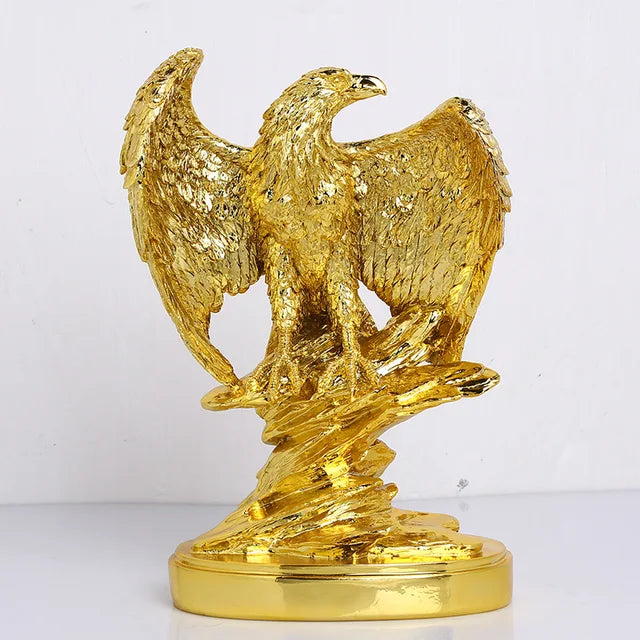 Dynamisch bronzen adelaar sculptuur, krachtig decoratief dierbeeld.
