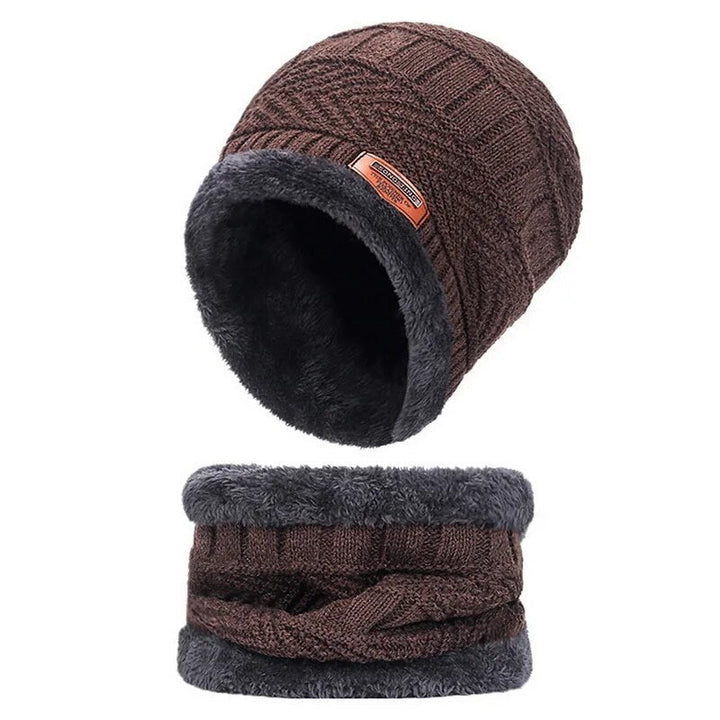 Ultiem wintercomfort: unisex muts en sjaal set. Warme fleece bescherming voor koud weer.