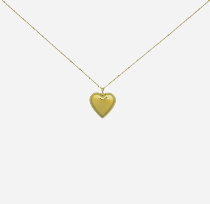 Mooie dames ketting met liefdeshartje, ideaal cadeau. Stijlvol roestvrij stalen sieraad voor elke gelegenheid.
