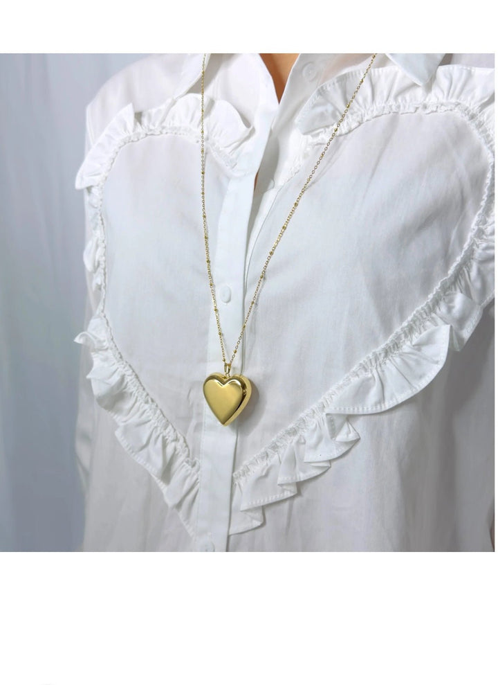 Elegante dames hartjesketting van roestvrij staal, een tijdloos symbool van liefde. Perfect modeaccessoire.