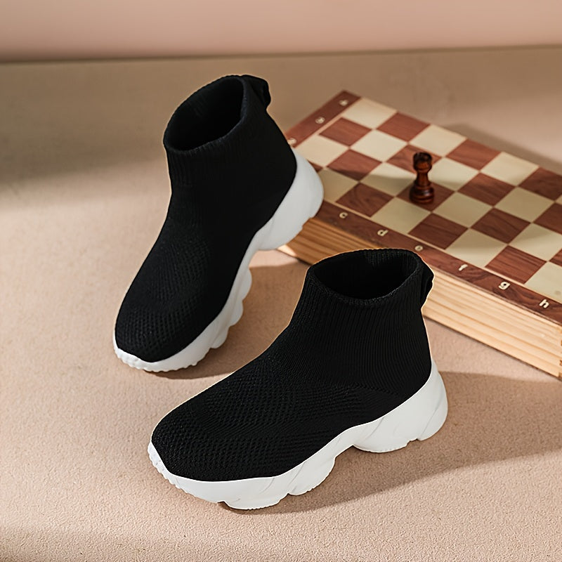 Zachte binnenkant van comfortabele ademende kinder sokschoenen, ideaal voor jongens & meisjes.