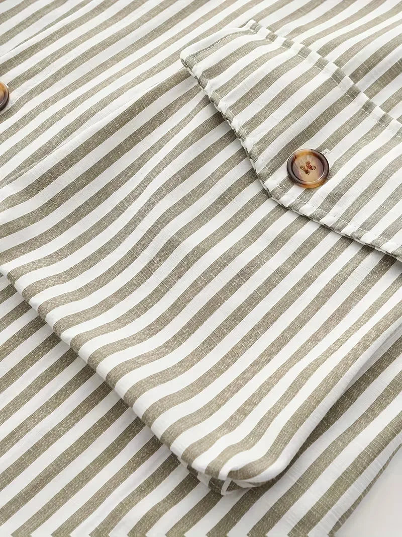 Smart casual gestreept overhemd voor mannen, lange mouwen, stijlvol en tijdloos.