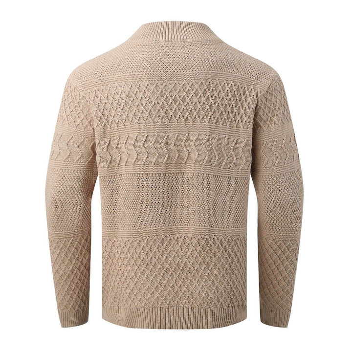 Trendy heren wintervest met opvallende knoopsluiting; warme casual kleding voor de moderne man.