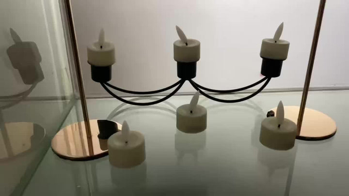 Decoratieve vlamloze theelichtjes set, dimbaar en met afstandsbediening voor gepersonaliseerde sfeer.