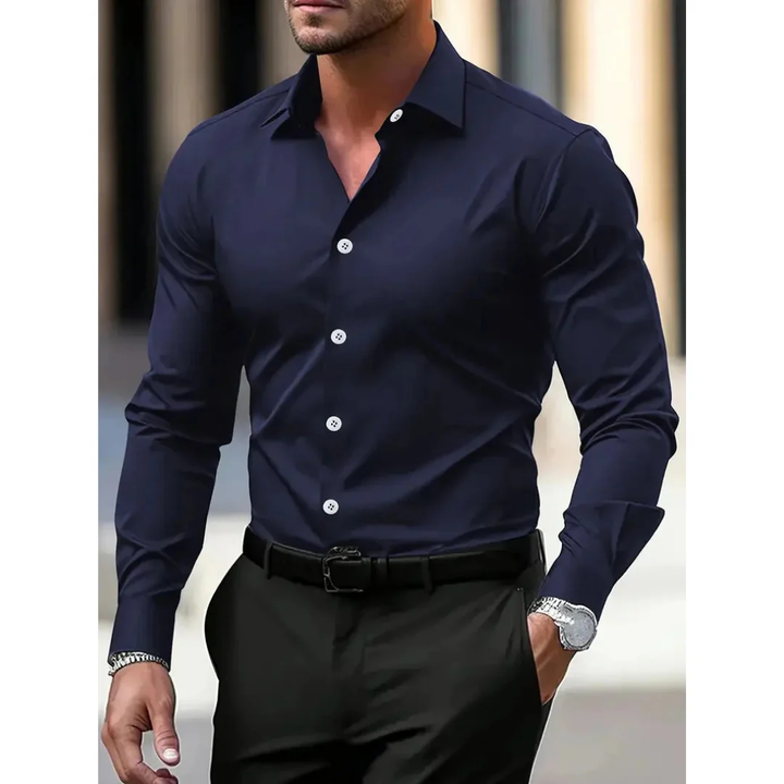 Trendy slim fit herenoverhemd met lange mouwen voor een moderne look. Klassieke kraag, geschikt voor herenmode.