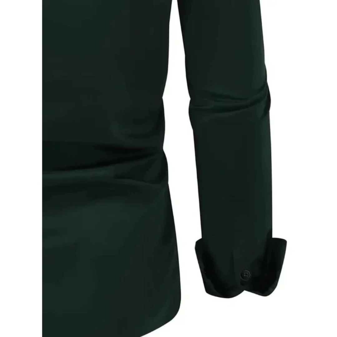 Comfortabel slim fit herenoverhemd met lange mouwen. Klassiek en veelzijdig, ideaal voor elke herenmode stijl.