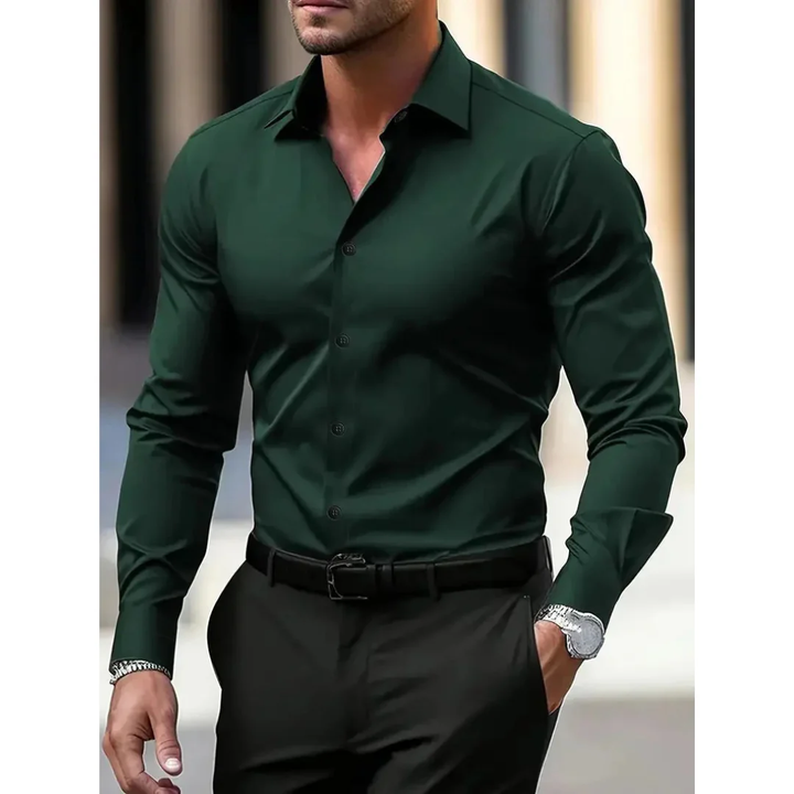 Stijlvol slim fit herenoverhemd met lange mouwen en klassieke kraag, effen design. Perfect voor zakelijk en casual.