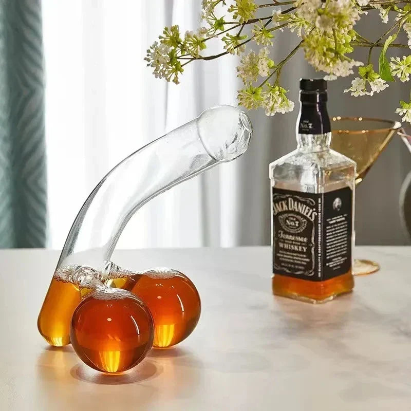 Luxe Aurelia glazen whiskykaraf & wijnkaraf. Elegant design voor dranken op je bar of als huisdecoratie.