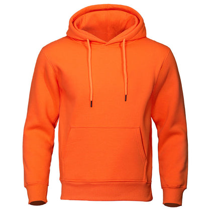 "Casual heren hoodie met zachte fleece, capuchon en kangoeroezak; comfortabele pasvorm voor dagelijks gebruik."